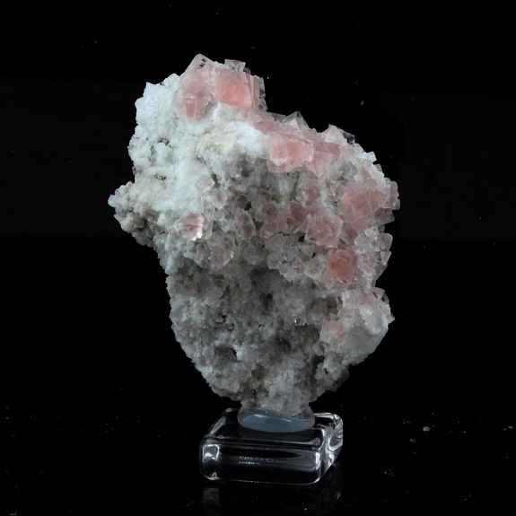 Fluorite. 36.5 ct.