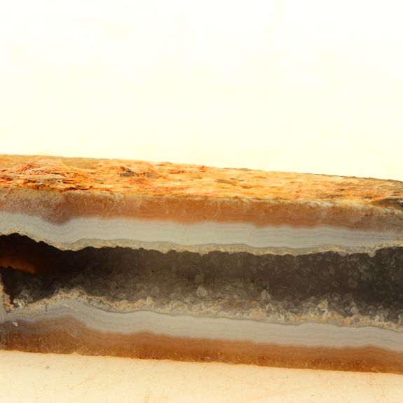 Polyhedral Agate. 76.5 ct.