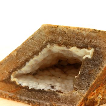 Agate Polyedrique. 156.5 ct.