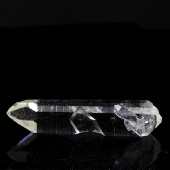 Quartz biterminé. 23.30 ct.