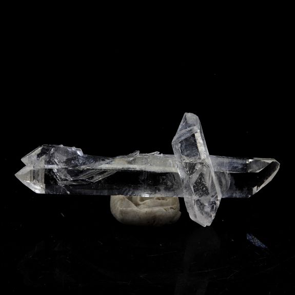 Quartz biterminé. 8.34 ct.