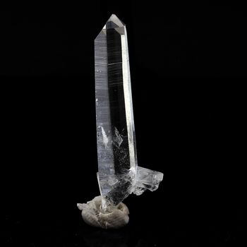 Quartz. 16.75 ct.