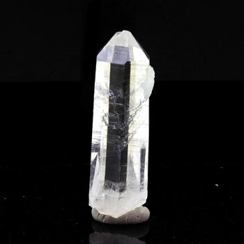 Quartz. 28.26 ct.