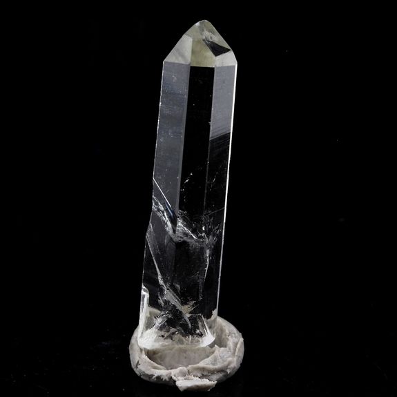 Quartz. 8.79 ct.