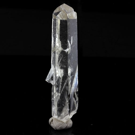 Quartz. 35.81 ct.