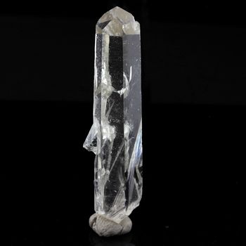 Quartz. 35.81 ct.