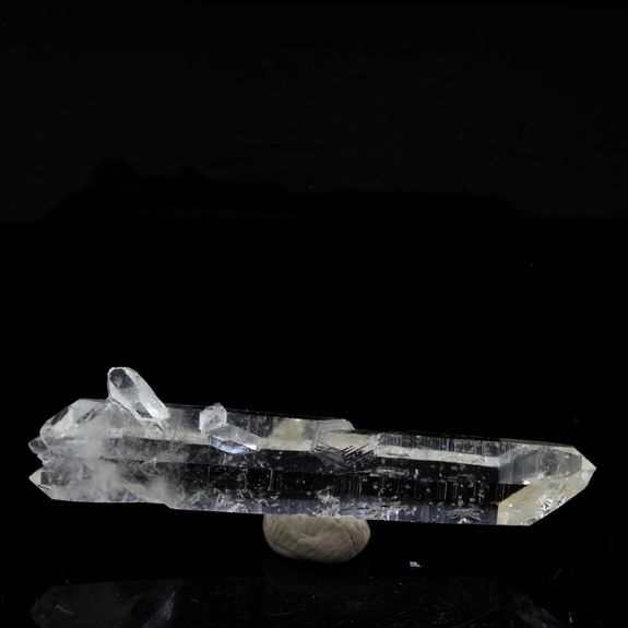 Quartz. 27.48 ct.