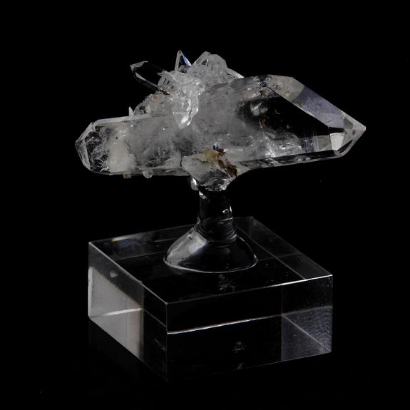 Quartz biterminé. 47.82 ct.