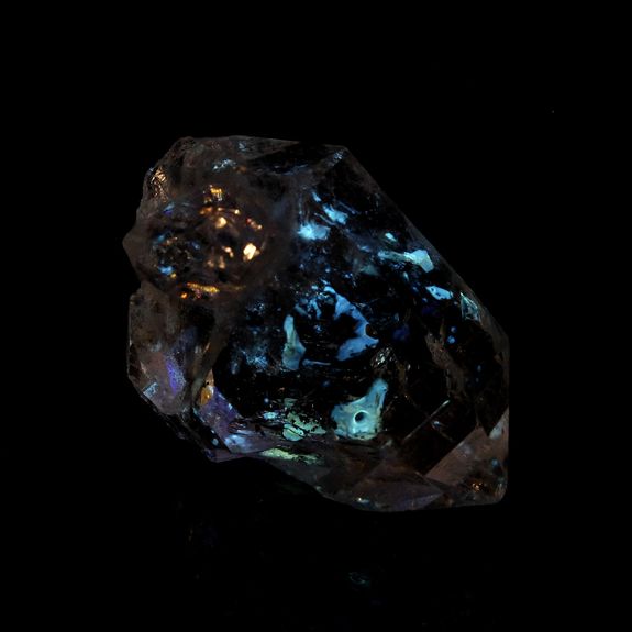 Quartz Petrole. 8.82 ct.