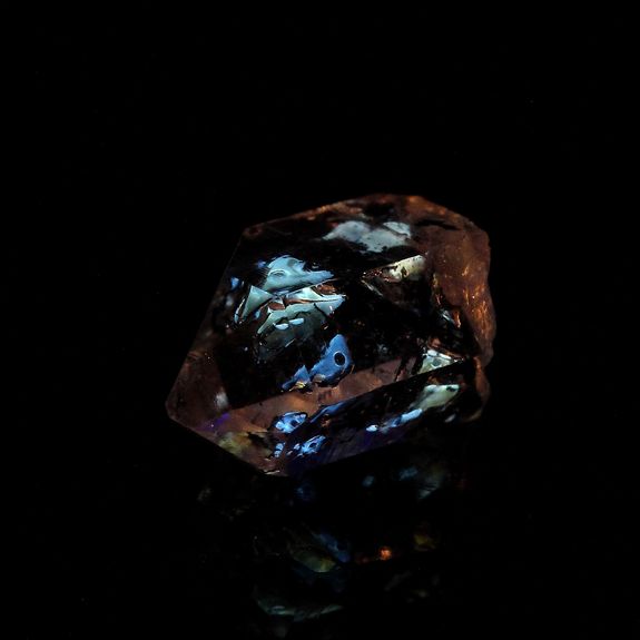 Quartz Petrole. 2.84 ct.