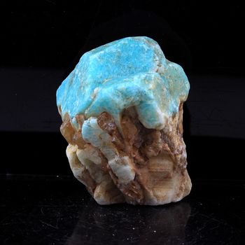 Amazonite. 185.5 ct.