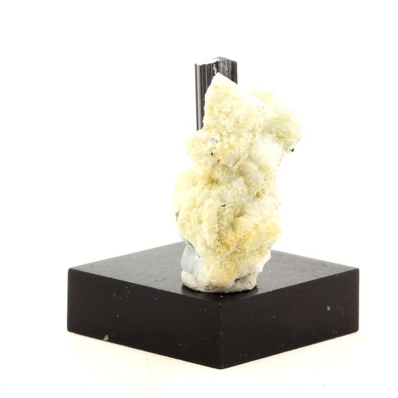 Schorl Tourmaline. 50.5 ct