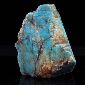 Amazonite. 443.0 ct.
