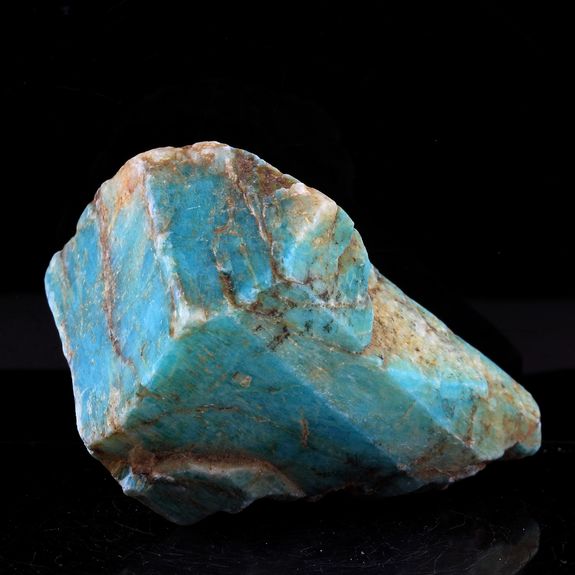 Amazonite. 443.0 ct.