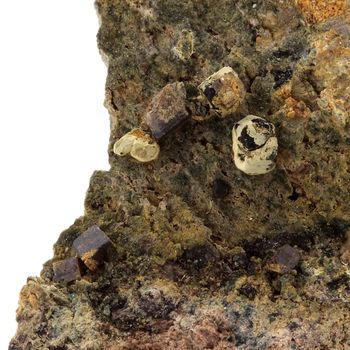 Perovskite. 646.5 ct.