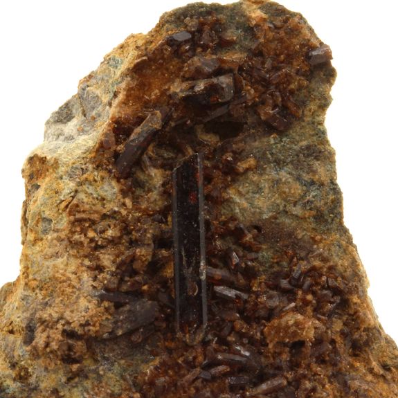 Perovskite + Vesuvianite. 65.5 ct.