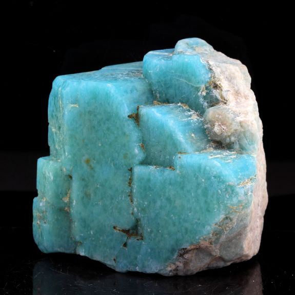 Amazonite. 602.5 ct.