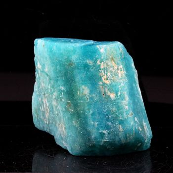 Amazonite. 281.0 ct.