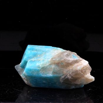 Amazonite. 78.0 ct.