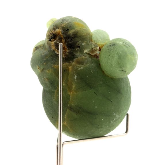 Prehnite + Epidote. 766.5 ct.