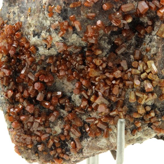 Vanadinite. 688.5 ct.