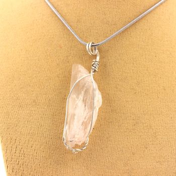 Collier Kunzite brut.