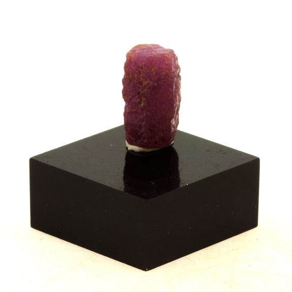 Ruby. 8.5 ct.