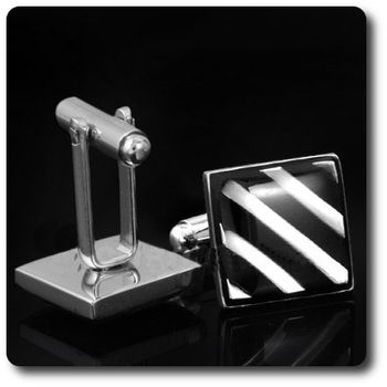 BOUTONS DE MANCHETTES