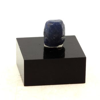 Sapphire. 5.3 ct.