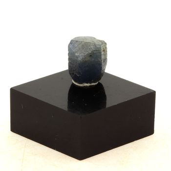Sapphire. 5.7 ct.