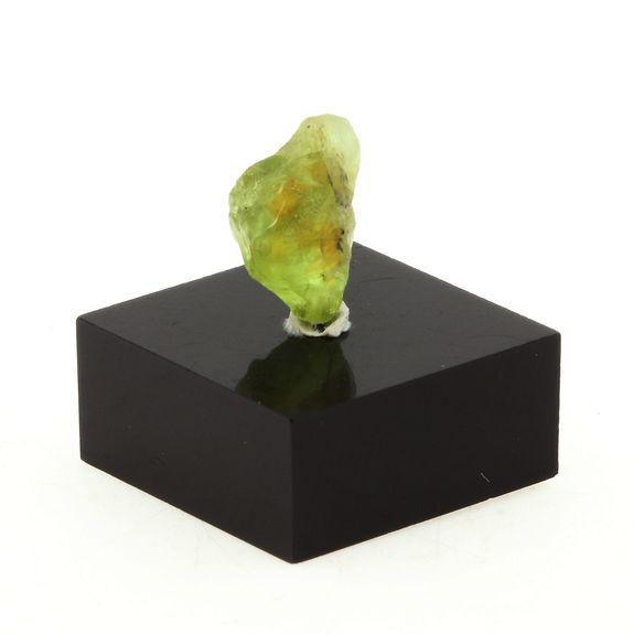 Peridot. 3.89 ct.