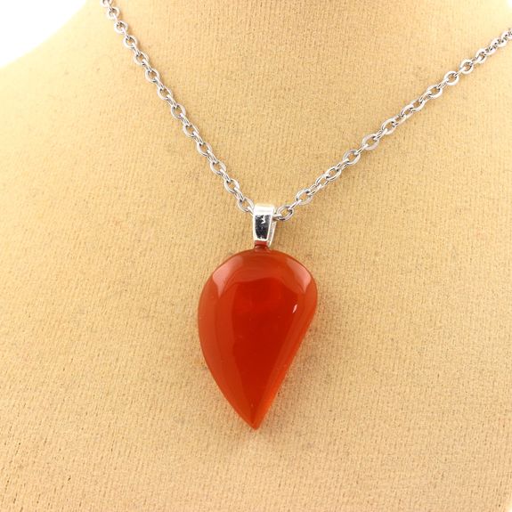 Collier Cornaline. 18.96 ct.