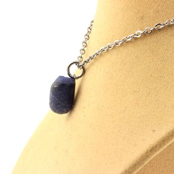 Collier Saphir brut. 9.43 ct.