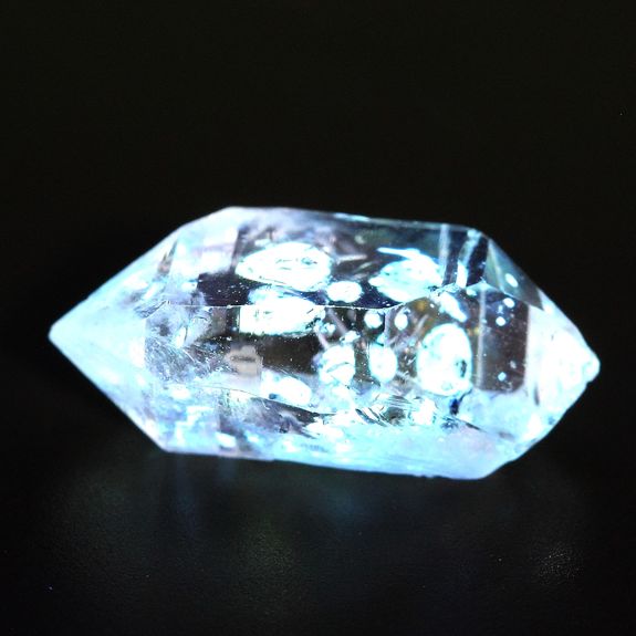 Quartz Petrole. 3.19 ct.