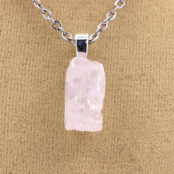 Collier Kunzite brut. 14.48 ct.