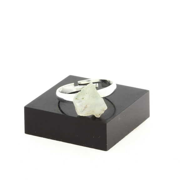 Bague Pierre de Lune brut plaqué argent. 9.64 ct.