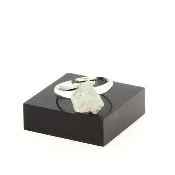Bague Pierre de Lune brut plaqué argent. 9.64 ct.