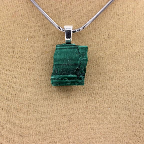 Raw Malachite Necklace. 13.12 ct.