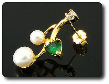 Pearl & Green Emerald Necklace + Earrings