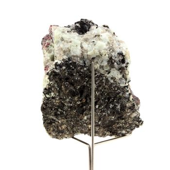 Grenat Pyrope, Biotite, Quartz, Calcite. 1282.10 ct.