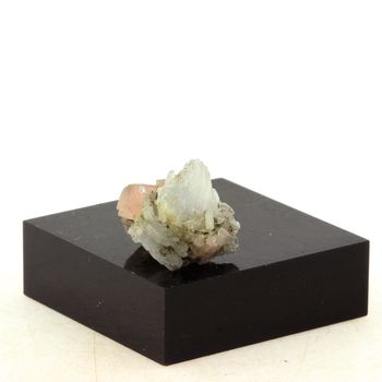 Fluorite Rose + Adulaire. 8.50 ct.