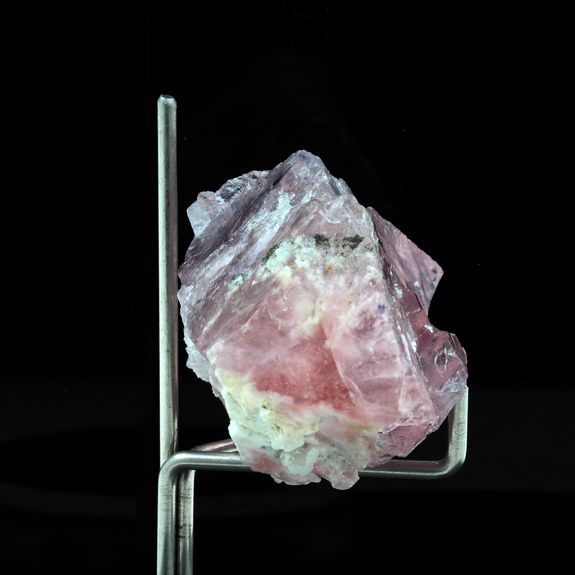 Fluorite Rose. 146.0 ct.