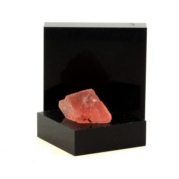 Fluorite Rose. 34.5 ct.