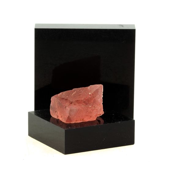 Fluorite Rose. 34.5 ct.