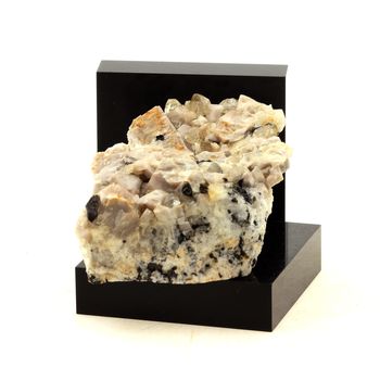 Tourmaline Elbaïte + Quartz + Feldspath. 310.95 ct.