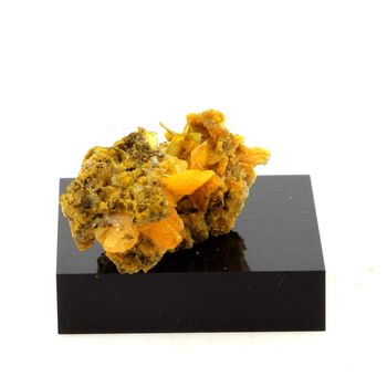 Wulfenite + Mimetite. 97.20 ct.