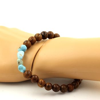 Bracelet Larimar de République dominicaine + Perles bois 8 mm.