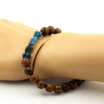 Bracelet Apatite bleu du Brésil + Perles bois 8 mm.