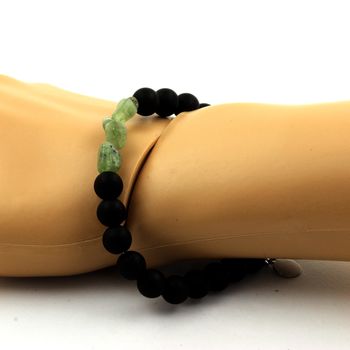 Bracelet Apatite verte de Madagascar + Perles Onyx noir mat 8 mm.