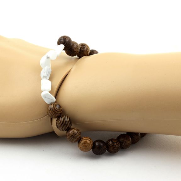 Bracelet Howlite des USA + Perles bois 8 mm.